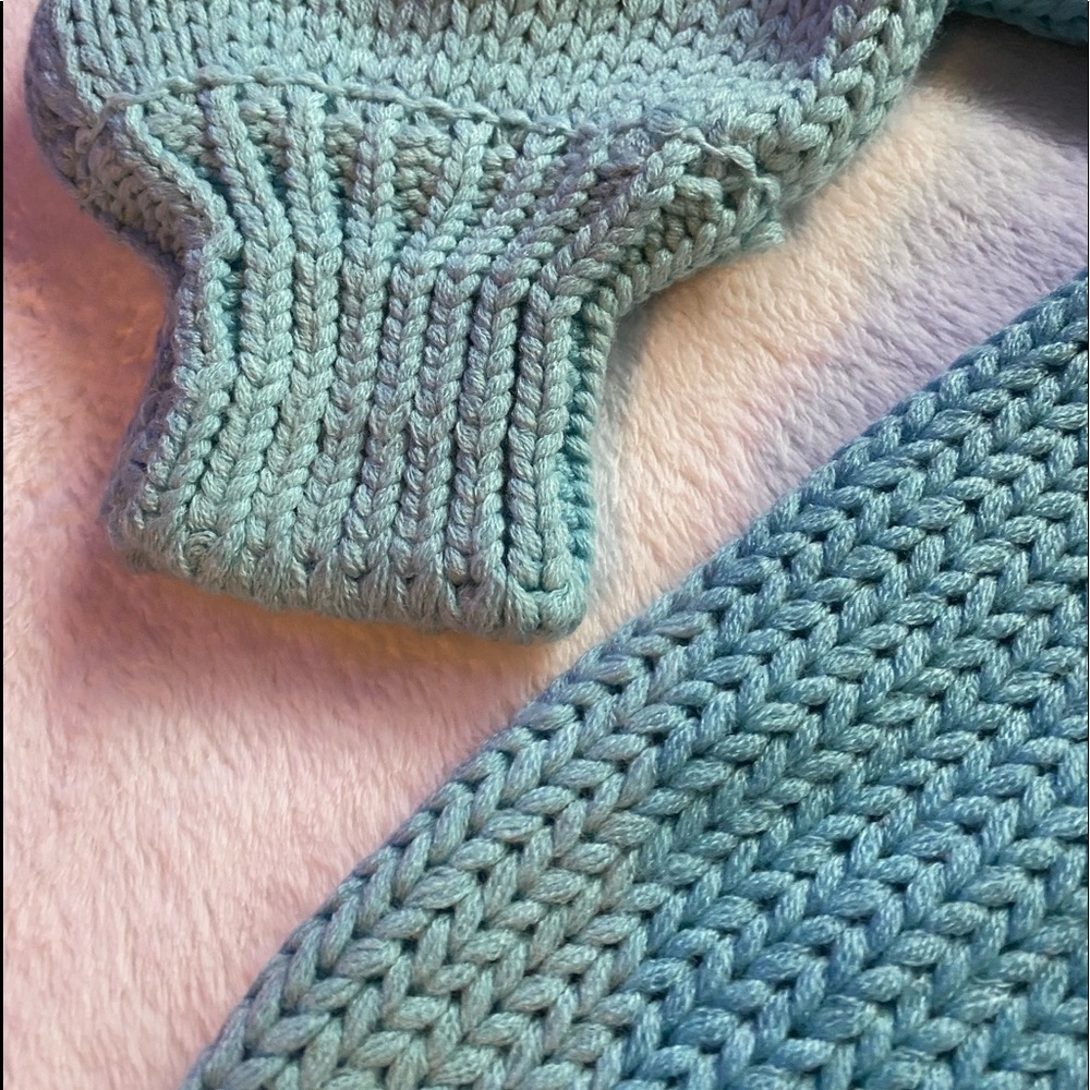 Woman’s Blue Knit Sweater
